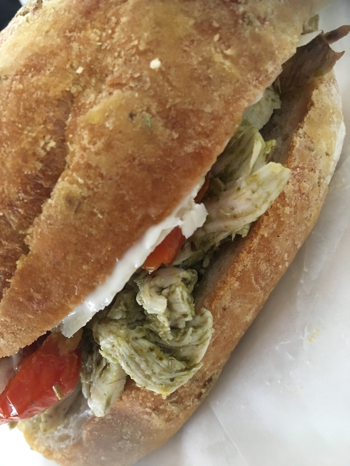 Pesto Chicken, Sunblushed Tomatos, Parmasan &amp; Lemon Mayo