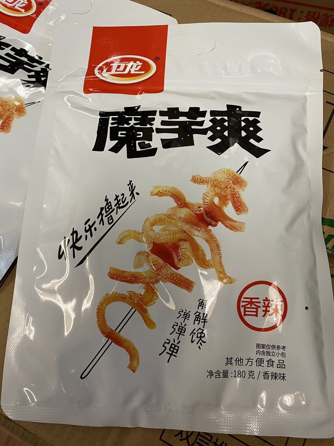 Weilong Konjac Spicy Strips snack /卫龙魔芋爽 （180克）