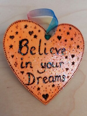Glittery Wooden Heart 'Believe in your Dreams' ~ FREE UK P&P