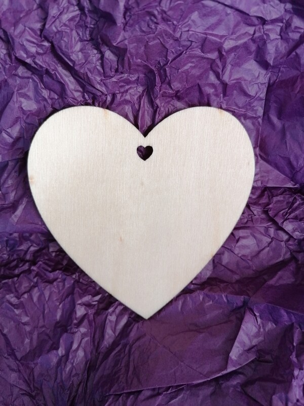 Wooden Heart  Bespoke & personalised ~ FREE UK P&P