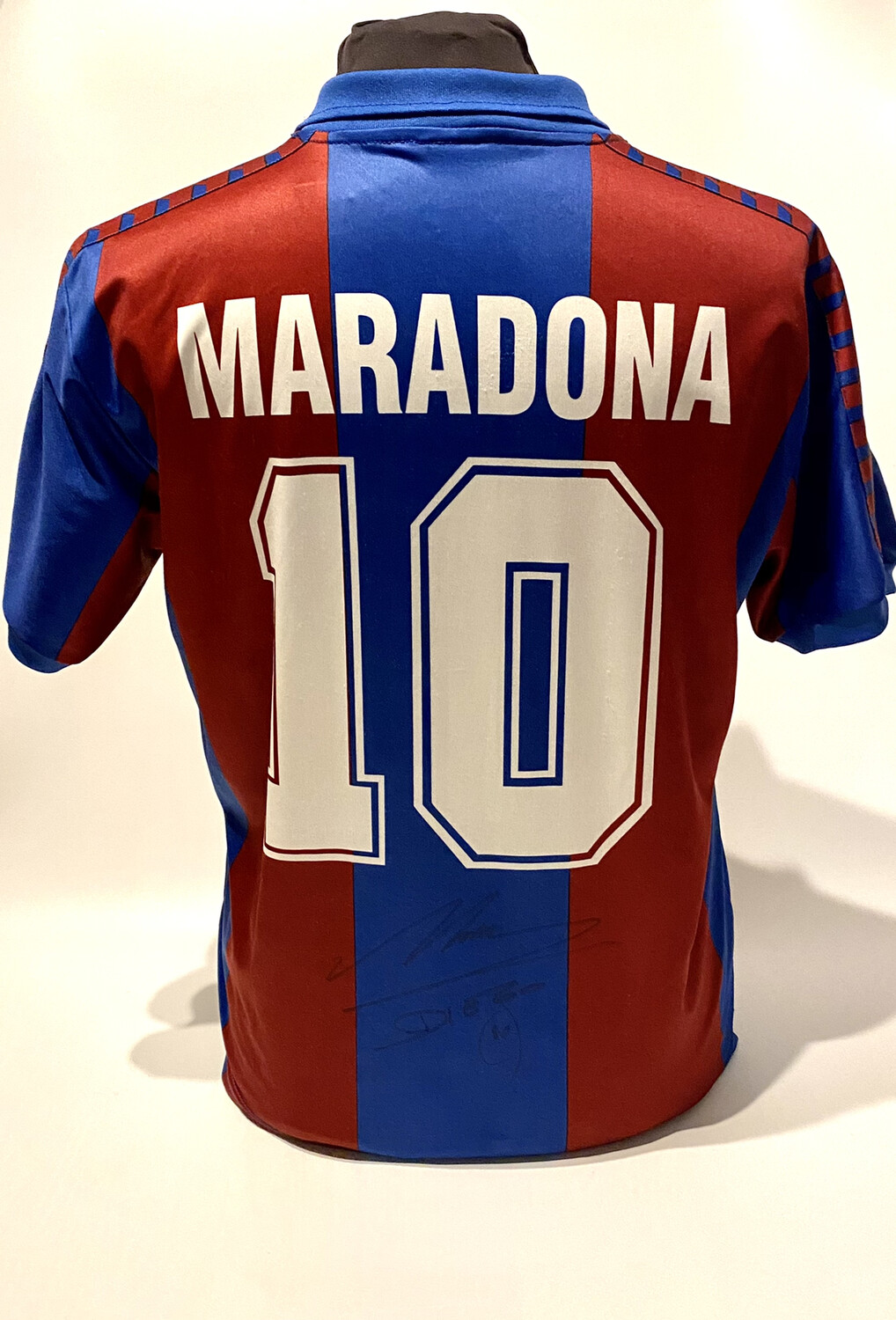 Diego Maradona Hand Signed FC Barcelona Shirt Jersey with COA