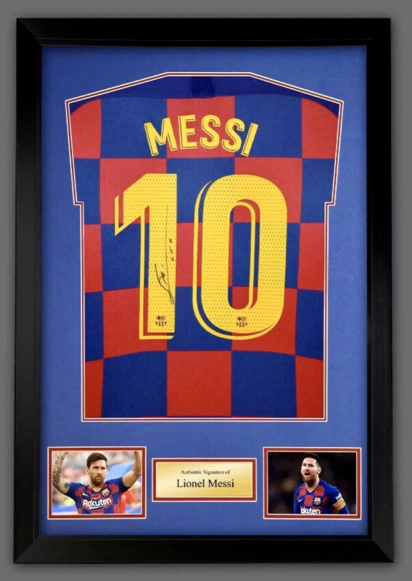 messi framed shirt