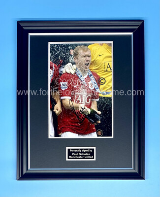 Paul Scholes Stunning Hand Signed Manchester United Football Soccer Photo in Handmade Wooden Display with Certificate of Authenticity