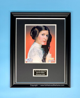 Carrie Fisher Princess Leia Stunning Hand Signed Star Wars Iconic Movie Photo in Handmade Wooden Display & Certificate of Authenticity