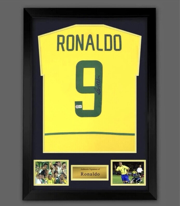 Ronaldo r9 best sale signed jersey