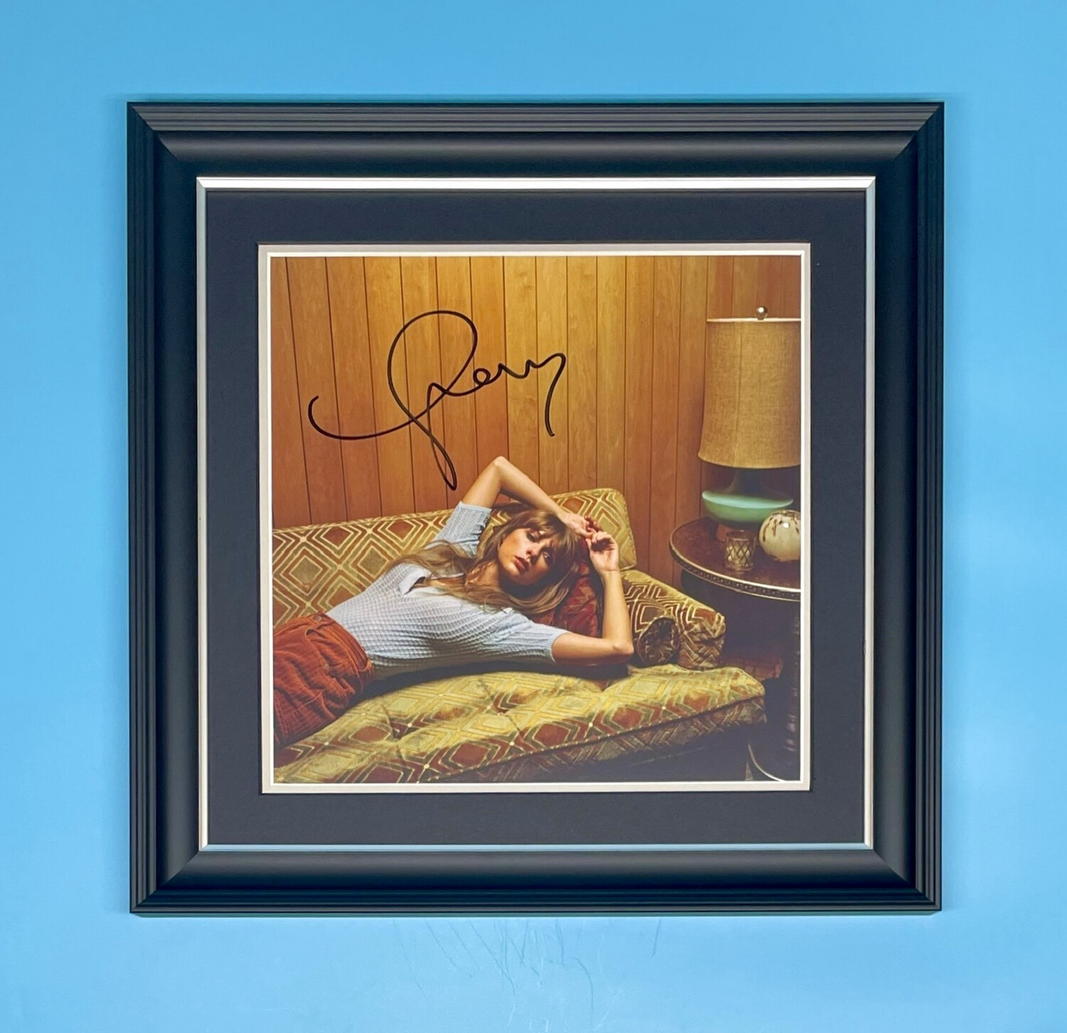 Taylor Swift Hand Signed Midnights Moonstone Blue Photo In Luxury