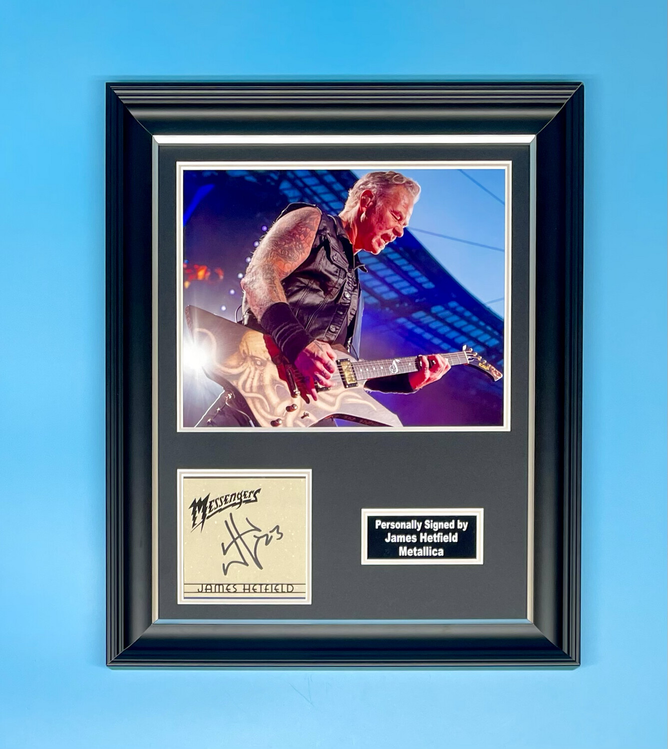 James Hetfield Signed Photo In Luxury Handmade Wooden Frame & AFTAL Member Certificate Of Authenticity Autograph Music Memorabilia Poster Metallica