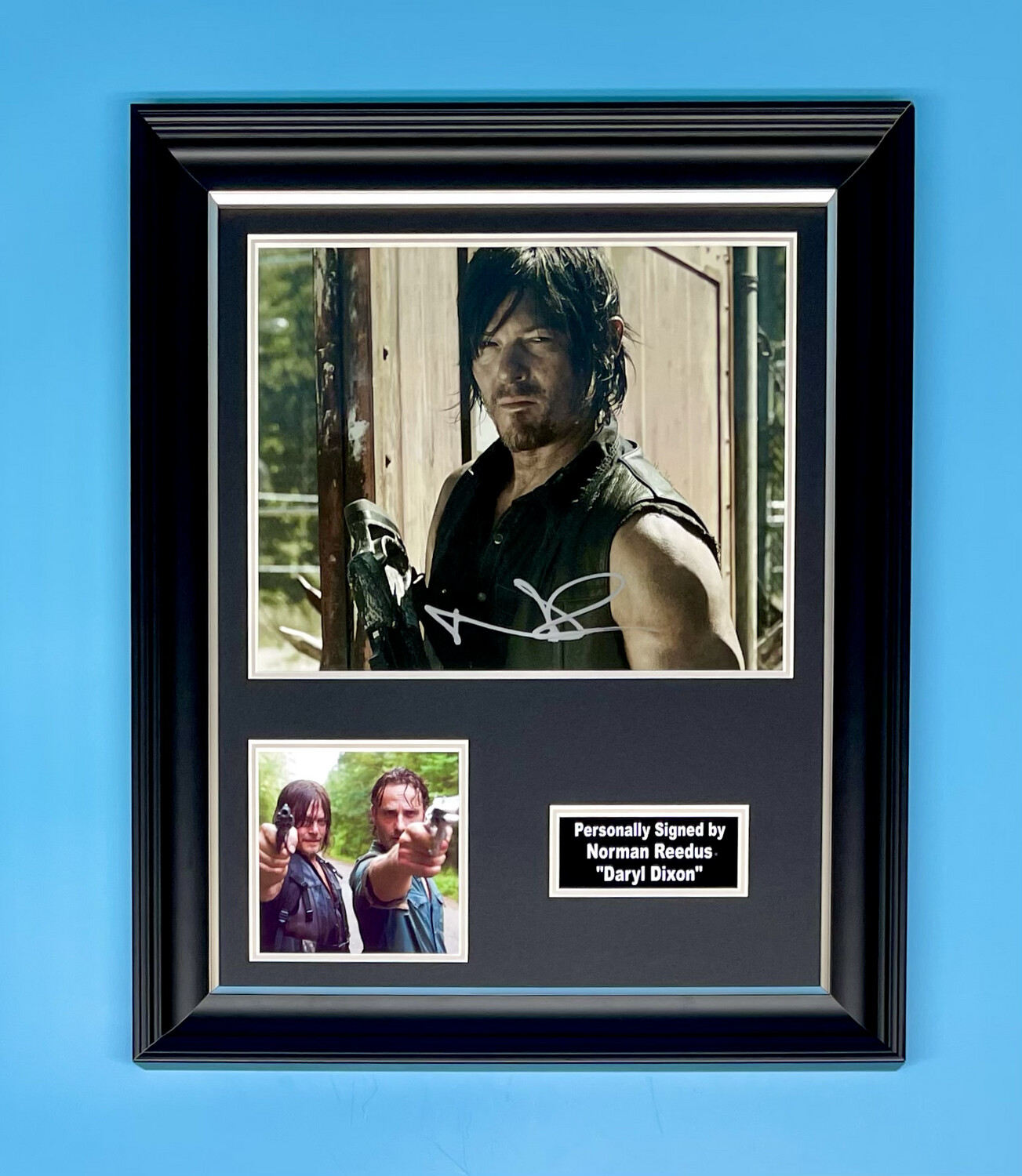 Norman Reedus Signed Photo In Luxury Handmade Wooden Frame & AFTAL Member Certificate Of Authenticity Autograph Movie Film TV Memorabilia The Walking Dead Poster Daryl Dixon