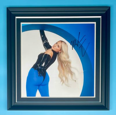 Meghan Trainor Signed Photo In Luxury Handmade Wooden Frame & AFTAL Member Certificate Of Authenticity Autograph Music Memorabilia Timeless Poster