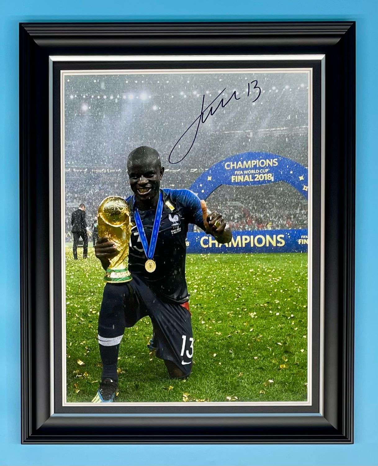 Ngolo Kante Signed Photo In Luxury Handmade Wooden Frame & AFTAL Member Certificate Of Authenticity Autograph Football Soccer Memorabilia France Poster Ngolo Kante Signed Photo In Luxury Handmade Wooden Frame & AFTAL Member Certificate Of Authenticity Autograph Football Soccer Memorabilia France Poster