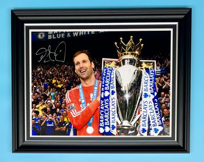 Petr Cech Signed Photo In Luxury Handmade Wooden Frame & AFTAL Member Certificate Of Authenticity Autograph Football Soccer Memorabilia Chelsea Poster Petr Cech Signed Photo In Luxury Handmade Wooden Frame & AFTAL Member Certificate Of Authenticity Autograph Football Soccer Memorabilia Chelsea Poster