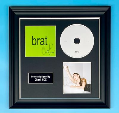 MUSIC MEMORABILIA