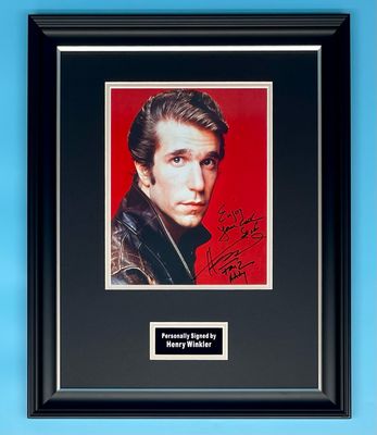Henry Winkler Signed Photo In Luxury Handmade Wooden Frame With Iconic Quote & AFTAL Member Certificate Of Authenticity Movie Film TV Memorabilia Autograph Happy Days The Fonz Poster