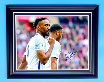 Jermaine Defoe Signed Photo In Luxury Handmade Wooden Frame & AFTAL Member Certificate Of Authenticity England Poster Football Soccer Memorabilia Autograph