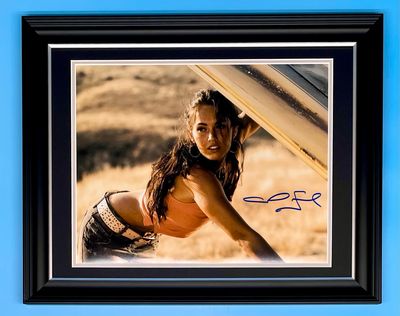 Megan Fox Signed Photo In Luxury Handmade Wooden Frame & AFTAL Member Certificate Of Authenticity Transformers Poster Movie Memorabilia Autograph