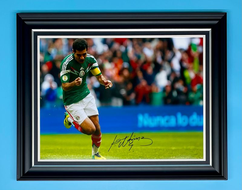 Rafael Marquez Signed Photo In Luxury Handmade Wooden Frame & AFTAL Member Certificate Of Authenticity Mexico Poster Football Soccer Memorabilia Autograph