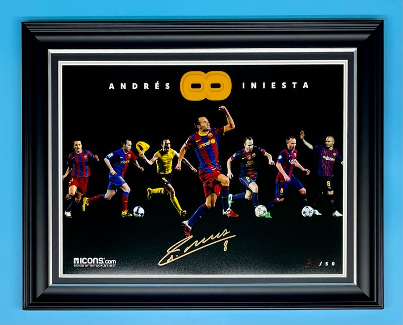 Andres Iniesta Signed Photo In Luxury Handmade Wooden Frame & AFTAL Member Certificate Of Authenticity Barcelona Poster Football Soccer Memorabilia Autograph