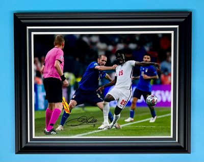 Giorgio Chiellini Signed Photo In Luxury Handmade Wooden Frame & AFTAL Member Certificate Of Authenticity Italy Poster Football Soccer Memorabilia Autograph Giorgio Chiellini Signed Photo In Luxury Handmade Wooden Frame & AFTAL Member Certificate Of Authenticity Italy Poster Football Soccer Memorabilia Autograph