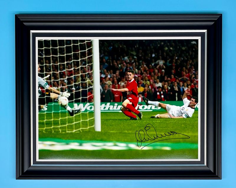 Michael Owen Signed Photo In Luxury Handmade Wooden Frame & AFTAL Member Certificate Of Authenticity Liverpool Poster Football Soccer Memorabilia Autograph