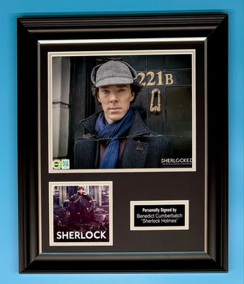Benedict Cumberbatch Signed Photo In Luxury Handmade Wooden Frame With SWAU Verification & AFTAL Member Certificate Of Authenticity Sherlock Holmes Poster Movie Film TV Memorabilia Autograph Auto