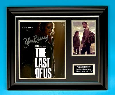 Bella Ramsey Signed Photo In Luxury Handmade Wooden Frame & AFTAL Member Certificate Of Authenticity The Last Of Us Poster Movie Film TV Memorabilia Autograph Auto