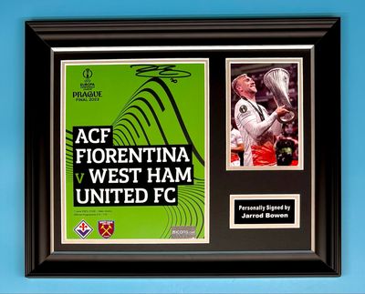 Jarrod Bowen Signed Photo In Luxury Handmade Wooden Frame & AFTAL Member Certificate Of Authenticity West Ham United Poster Football Soccer Memorabilia Autograph Auto
