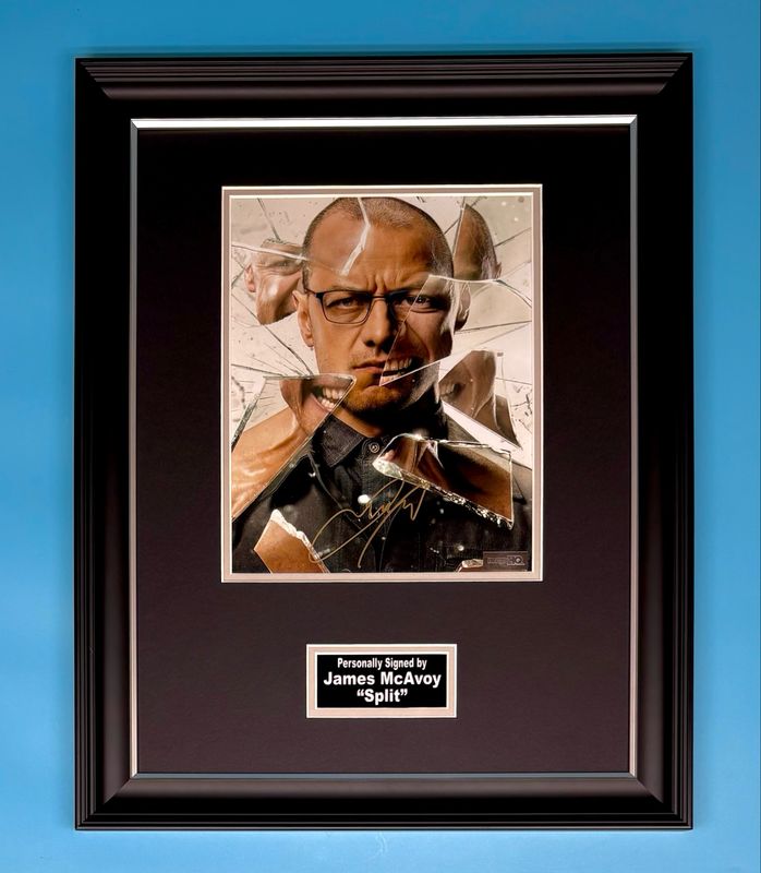 James McAvoy Signed Photo In Luxury Handmade Wooden Frame & AFTAL Member Certificate Of Authenticity Split Poster Movie Film TV Memorabilia Autograph Auto