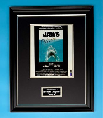 Richard Dreyfuss Signed Photo In Luxury Handmade Wooden Frame & AFTAL Member Certificate Of Authenticity Jaws Poster Movie Film TV Memorabilia Autograph Auto