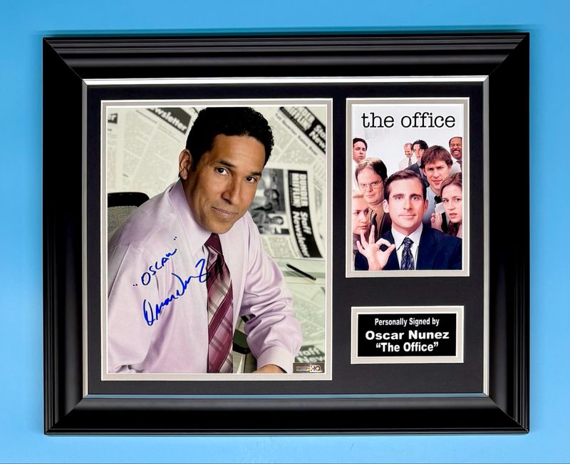 Oscar Nunez Signed Photo In Luxury Handmade Wooden Frame & AFTAL Member Certificate Of Authenticity The Office Poster Movie Film TV Memorabilia Autograph Auto
