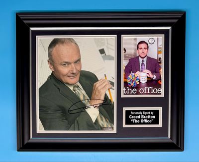 Creed Bratton Signed Photo In Luxury Handmade Wooden Frame & AFTAL Member Certificate Of Authenticity The Office Poster Movie Film TV Memorabilia Autograph Auto