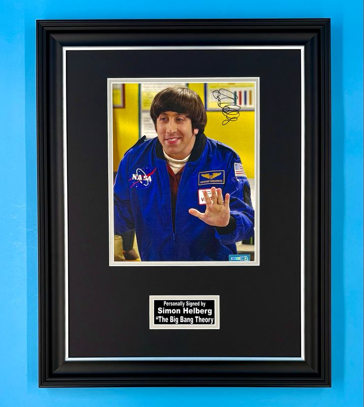 Simon Helberg Signed Photo In Luxury Handmade Wooden Frame & AFTAL Member Certificate Of Authenticity The Big Bang Theory Poster Movie Film TV Memorabilia Autograph Auto