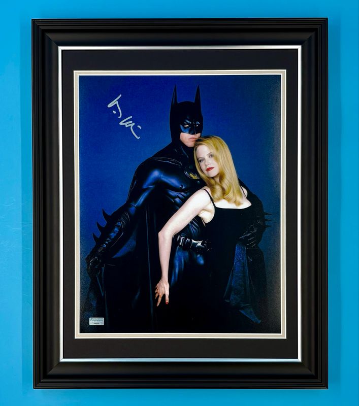 Val Kilmer Signed Photo In Luxury Handmade Wooden Frame & Certificate Of Authenticity Batman Forever Poster Movie Film TV Memorabilia Autograph Auto