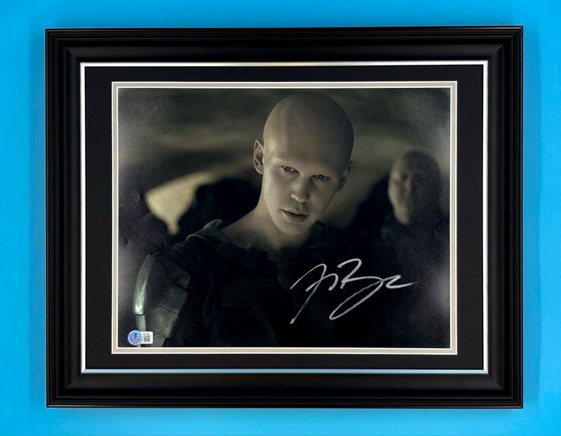 Austin Butler Signed Photo In Luxury Handmade Wooden Frame With Beckett Verification & Certificate Of Authenticity Dune Poster Movie Film TV Memorabilia Autograph Auto