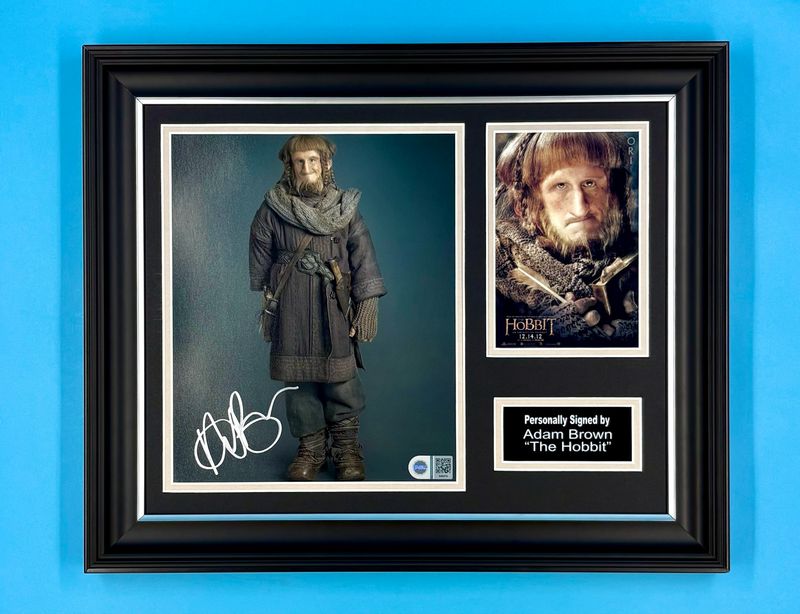 Adam Brown Signed Photo In Luxury Handmade Wooden Frame With SWAU Verification & Certificate Of Authenticity Movie Film TV Memorabilia Ori Autograph Auto The Hobbit Poster