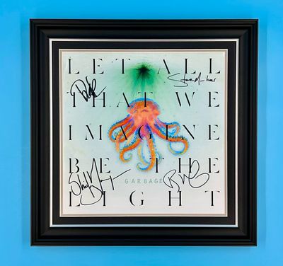 Garbage Signed Photo In Luxury Handmade Wooden Frame & Certificate Of Authenticity Music Memorabilia Shirley Manson Autograph Auto Let All That We Imagine Be The Light Poster