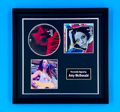 Amy Macdonald Signed Photo & CD In Luxury Handmade Wooden Frame & Certificate Of Authenticity Music Memorabilia Autograph Auto Is This What You’ve Been Waiting For Poster