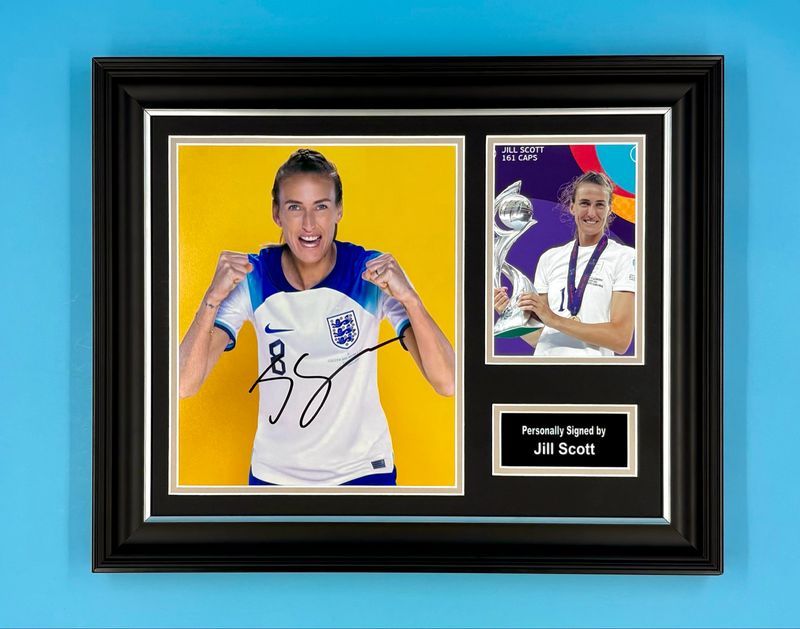 Jill Scott Signed Photo In Luxury Handmade Wooden Frame & Certificate Of Authenticity Football Soccer Memorabilia Autograph Auto England Poster