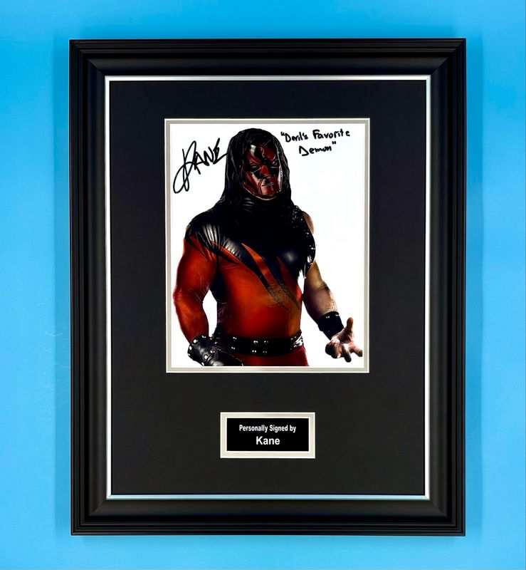 Kane Signed Photo In Luxury Handmade Wooden Frame & Certificate Of Authenticity WWE Memorabilia Glenn Thomas Jacobs Autograph Auto Poster