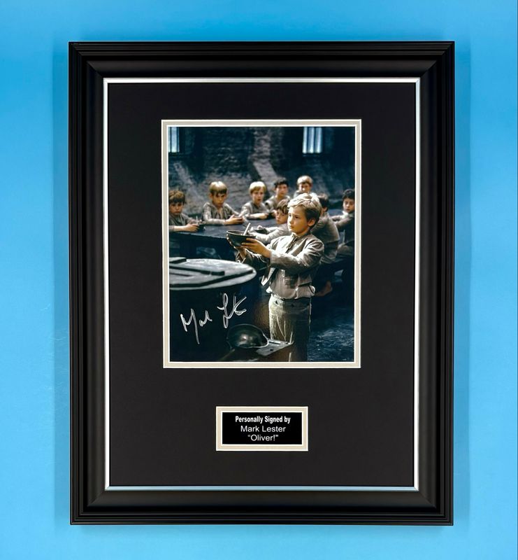 Mark Lester Signed Photo In Luxury Handmade Wooden Frame & Certificate Of Authenticity Movie Film TV Memorabilia Oliver Twist Autograph Auto Oliver Poster