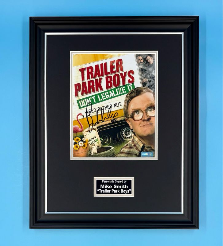 Mike Smith Signed Photo In Luxury Handmade Wooden Frame & Certificate Of Authenticity Movie Film TV Memorabilia Bubbles Autograph Auto Trailer Park Boys Poster