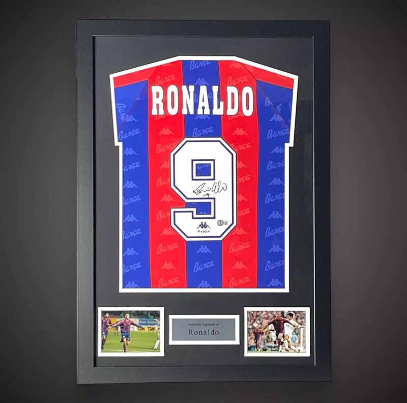 WEB EXCLUSIVE Ronaldo Nazario Hand Signed F.C Barcelona Shirt/Jersey In Luxury Wooden Frame & Certificate Of Authenticity Football Soccer Autograph Memorabilia Certified