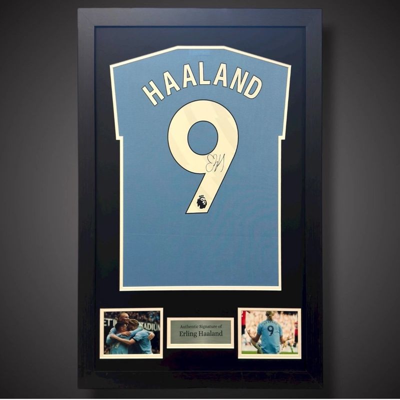 WEB EXCLUSIVE Erling Haaland Hand Signed Manchester City Shirt/Jersey In Luxury Wooden Frame & Certificate Of Authenticity Football Soccer Premier League Autograph Memorabilia Certified WEB EXCLUSIVE Erling Haaland Hand Signed Manchester City Shirt/Jersey In Luxury Wooden Frame & Certificate Of Authenticity Football Soccer Premier League Autograph Memorabilia Certified