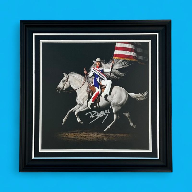 Beyonce Hand Signed Album Photo In Luxury Handmade Wooden Frame & Certificate Of Authenticity Music Autographed Memorabilia Auto Cowboy Carter Poster