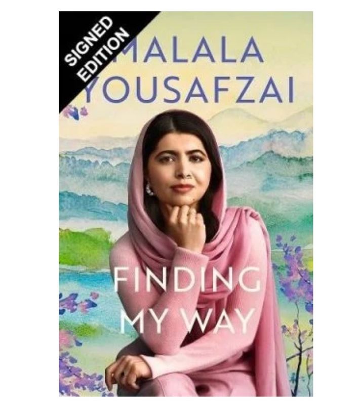 SIGNED Malala Yousafzai Book Finding My Way First Edition Hardcover & COA Memorabilia Autograph Auto