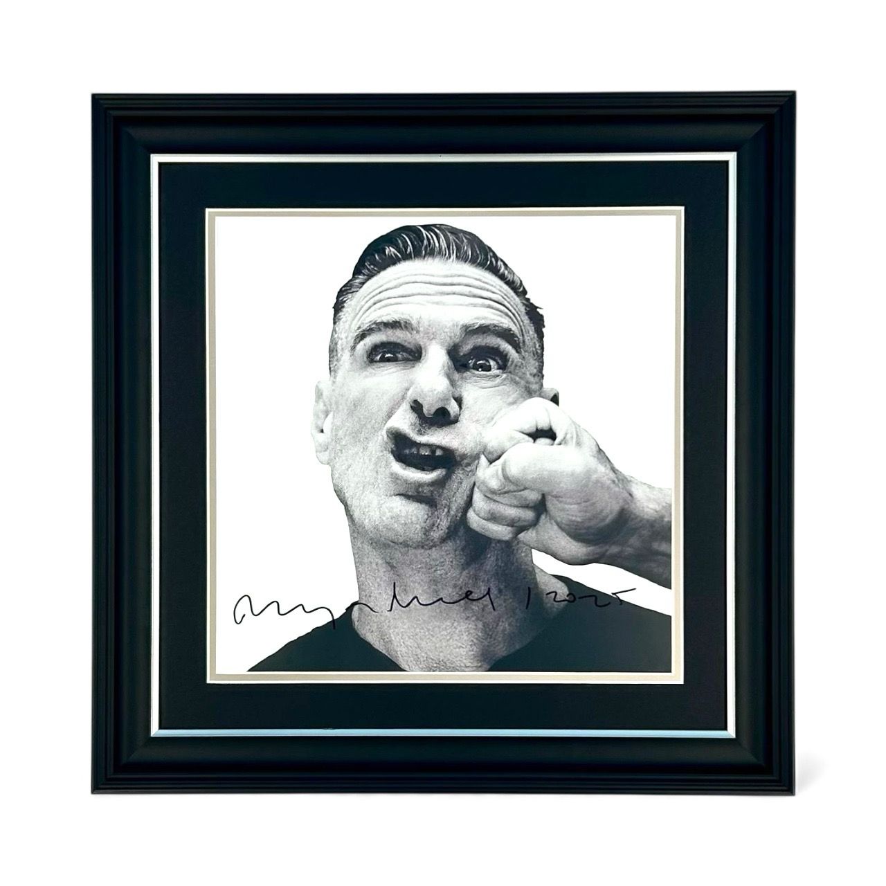 Bryan Adams Signed Photo In Luxury Handmade Wooden Frame & Certificate Of Authenticity Music Memorabilia Autograph Auto Roll With The Punches Poster