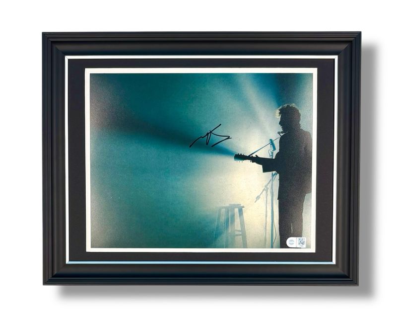 Timothee Chalamet Signed Photo In Luxury Handmade Wooden Frame With SWAU Verification & Certificate Of Authenticity Movie Film TV Memorabilia Autograph Auto A Complete Unknown Poster