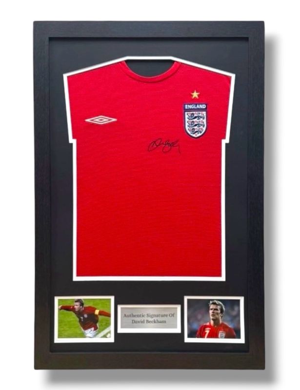 WEB EXCLUSIVE David Beckham Hand Signed England Shirt/Jersey In Luxury Wooden Frame & Certificate Of Authenticity Football Soccer World Cup Autograph Memorabilia Certified WEB EXCLUSIVE David Beckham Hand Signed England Shirt/Jersey In Luxury Wooden Frame & Certificate Of Authenticity Football Soccer World Cup Autograph Memorabilia Certified
