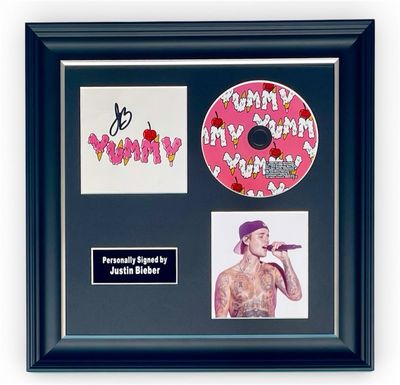 Justin Bieber Signed Photo & CD In Luxury Handmade Wooden Frame & Certificate Of Authenticity Music Memorabilia Autograph Auto Yummy Poster