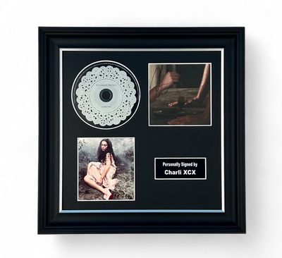 Charli XCX Signed Photo & CD In Luxury Handmade Wooden Frame & Certificate Of Authenticity Music Memorabilia Autograph Auto Wuthering Heights Poster Charli XCX Signed Photo & CD In Luxury Handmade Wooden Frame & Certificate Of Authenticity Music Memorabilia Autograph Auto Wuthering Heights Poster