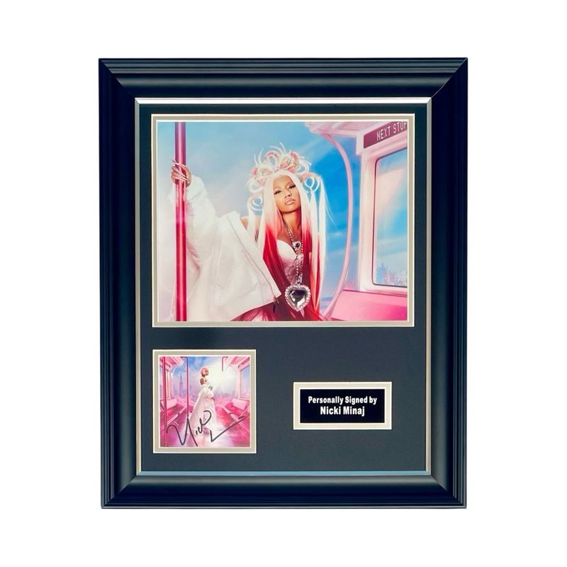 Nicki Minaj Signed Photo In Luxury Handmade Wooden Frame & Certificate Of Authenticity Music Memorabilia Autograph Auto Pink Friday 2 Poster